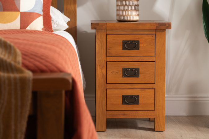 BF02282-Kingston-Oak-5-Drawers-Chest_0001