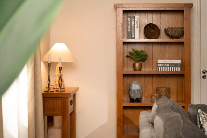 kingson-oak-tall-bookcase-ls_0001
