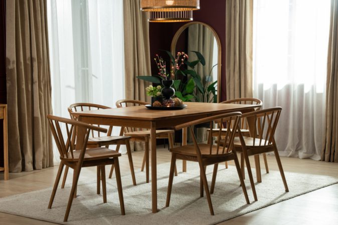 wanton-oak-extendable-dining-table-1-6-2-0m