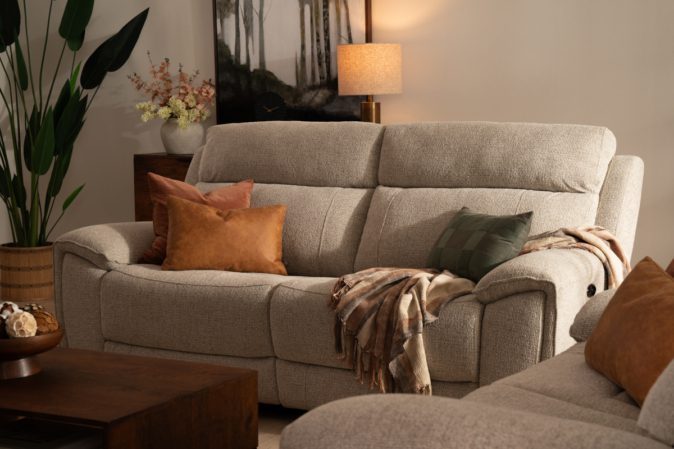 grantham-cream-electric-3-seater-sofa