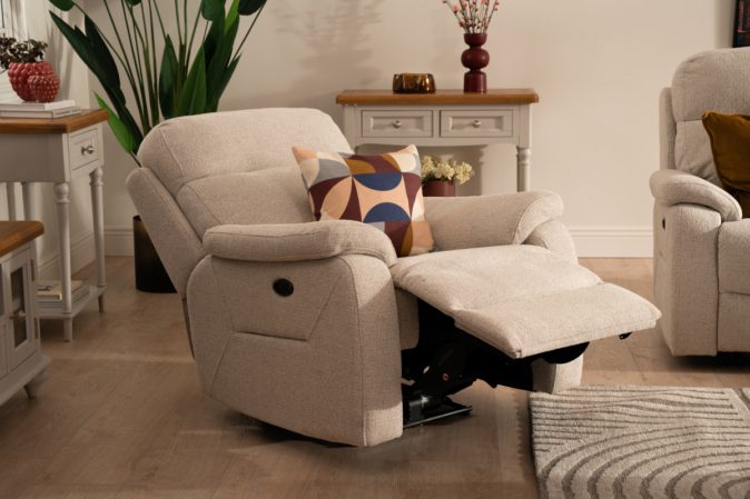 marlow-cream-electric-recliner