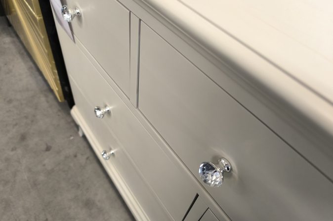 paris-light-grey-7-drawers-chest-outlet